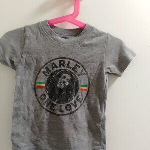 "Zion Rootswear", Marley One Love Kids/Unisex Short Sleeved T-Shirt